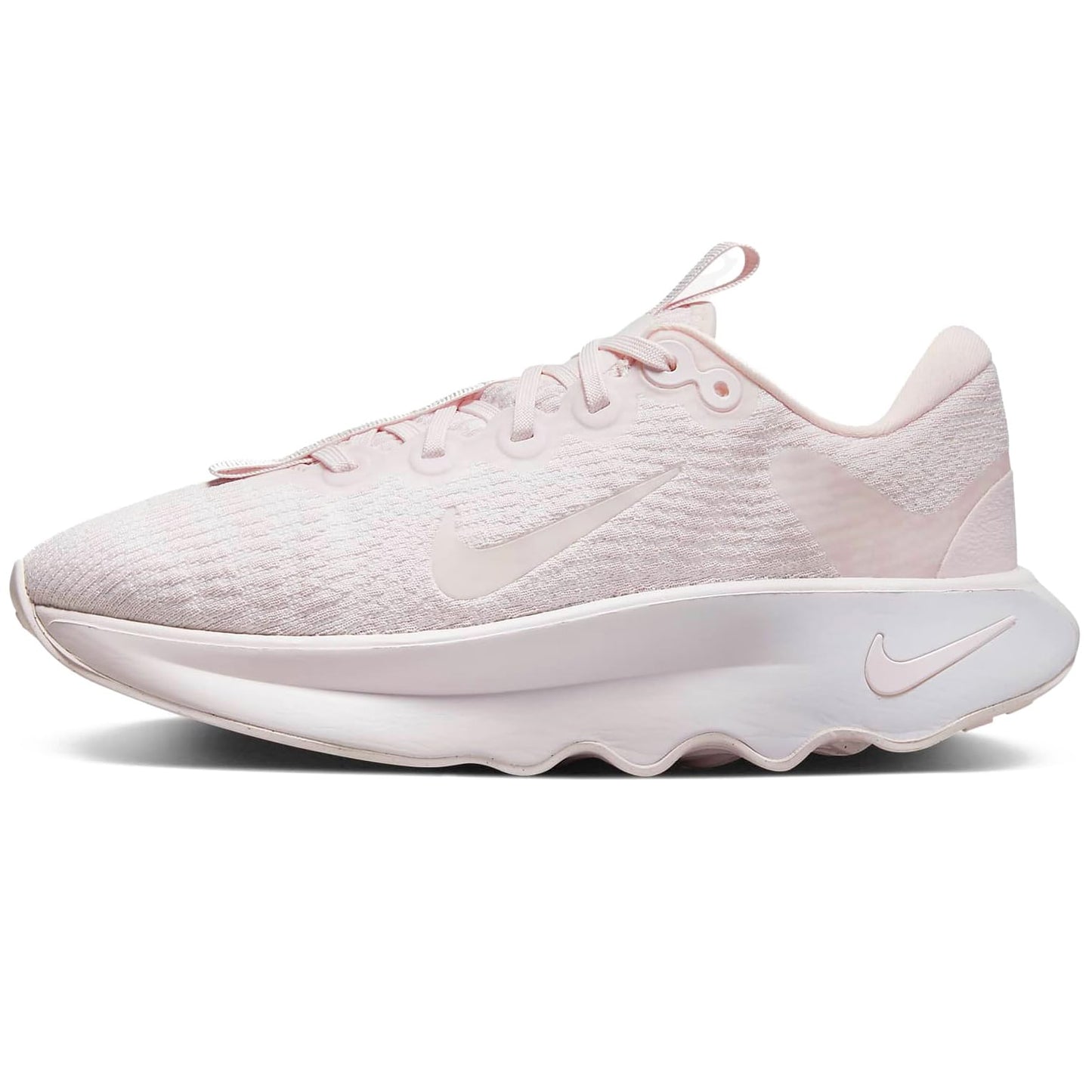 Nike Motiva Womens Walking Shoes (DV1238-601 Pearl Pink/White) Size 7